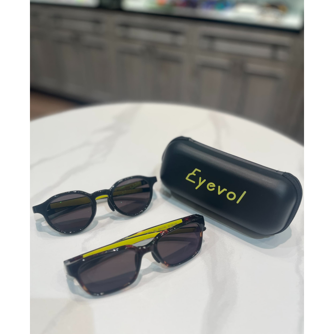 【EYEVOL】夏の眩しさなら、偏光レンズでクリアな視界！