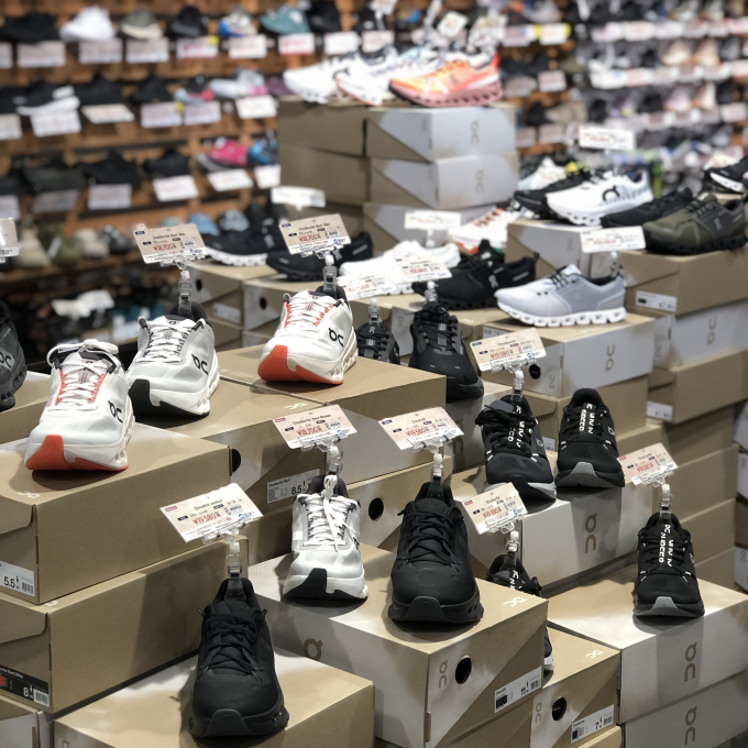 人気のOnシューズ サイズ再入荷！