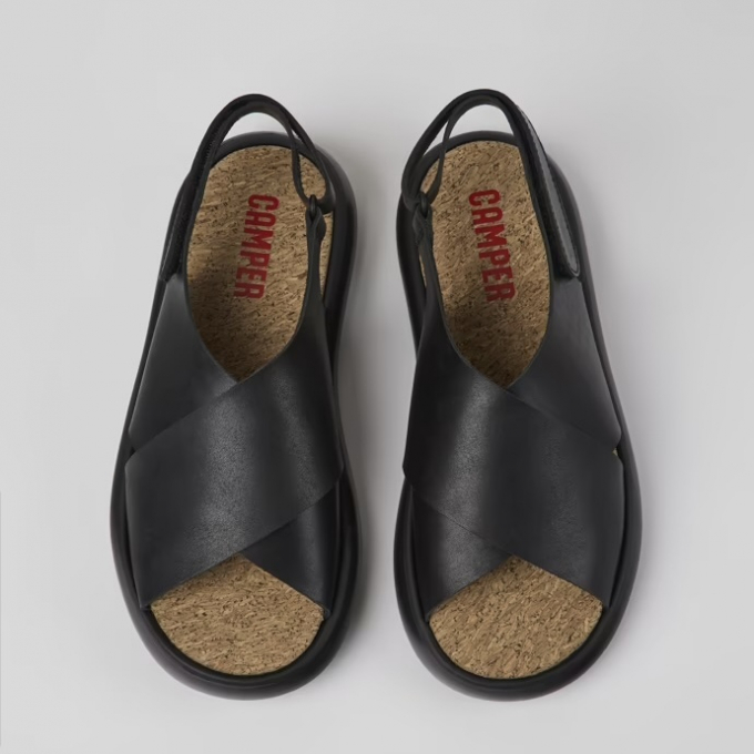 【カンペール】新作☆軽量で快適なサンダル「PELOTAS FLOTA」のご紹介♪