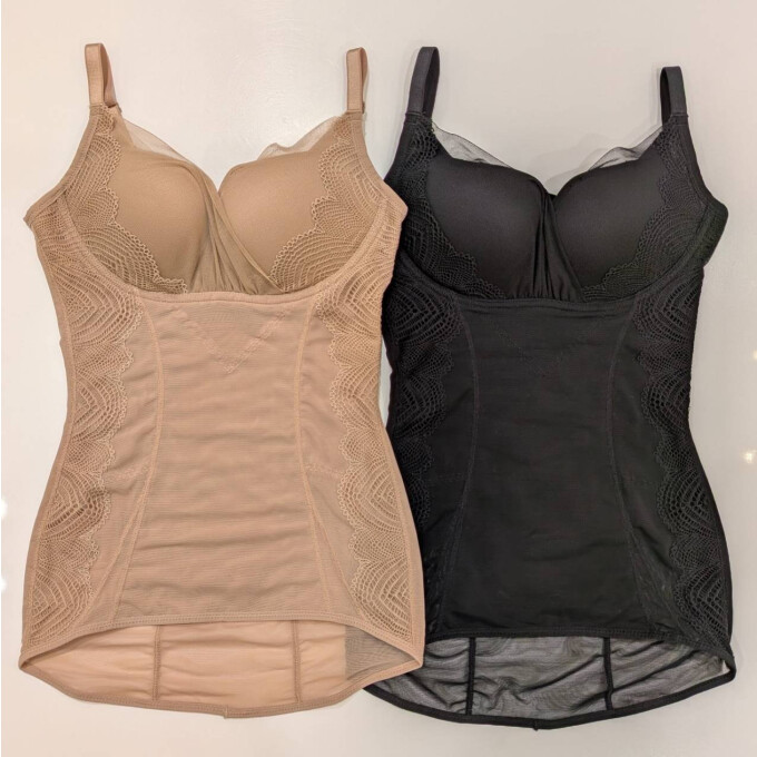 下着で見た目体重減？！秋服こそ、着痩せ下着の出番です！