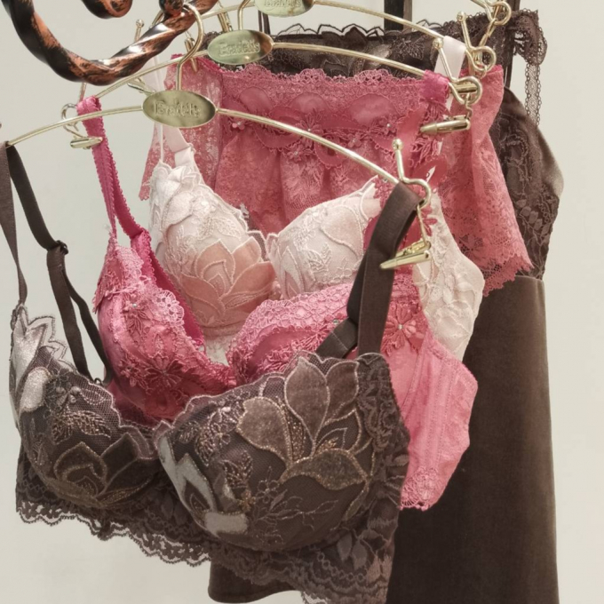 HAPPY VALENTINE❣️可愛い補整ブラのご紹介です✨️