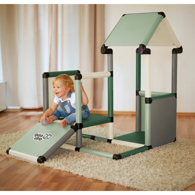 "ドイツ発のシステム遊具"「クアドロ」展示中！