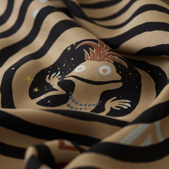 ヨーガンレール・ババグーリのシカーフ