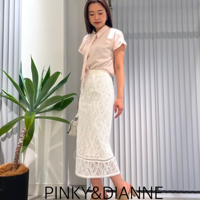 大人百花コラボアイテムを使ったコーディネートのご紹介💐