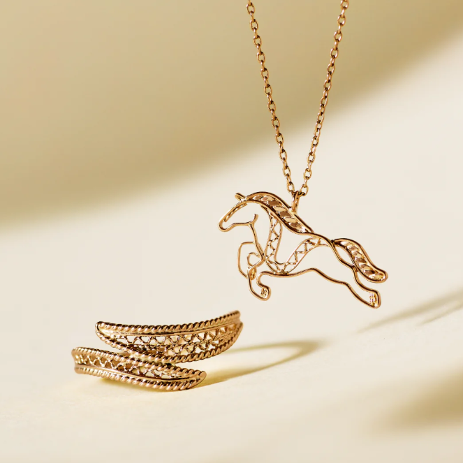 新年に願いを込めて、新作干支ジュエリー。