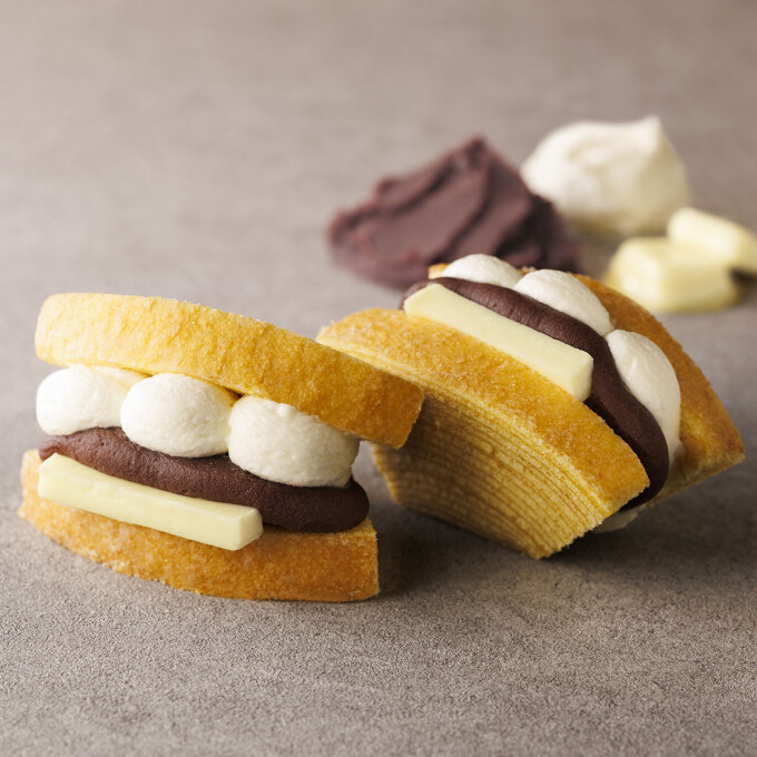 大丸東京店限定。店内厨房で仕上げる『バームクーヘン ［あんバター生サンド］』新登場