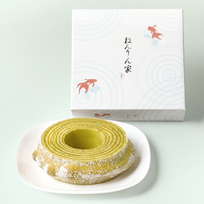 『ピスタチオ香るマウントバーム』にホールタイプが誕生。涼やかな夏限定パッケージは贈り物にも
