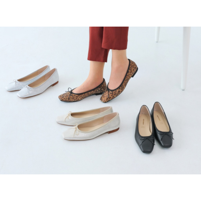 【MODEKAORI】25.0cm"私だけのマイサイズ"スクエアトゥバレーシューズ
