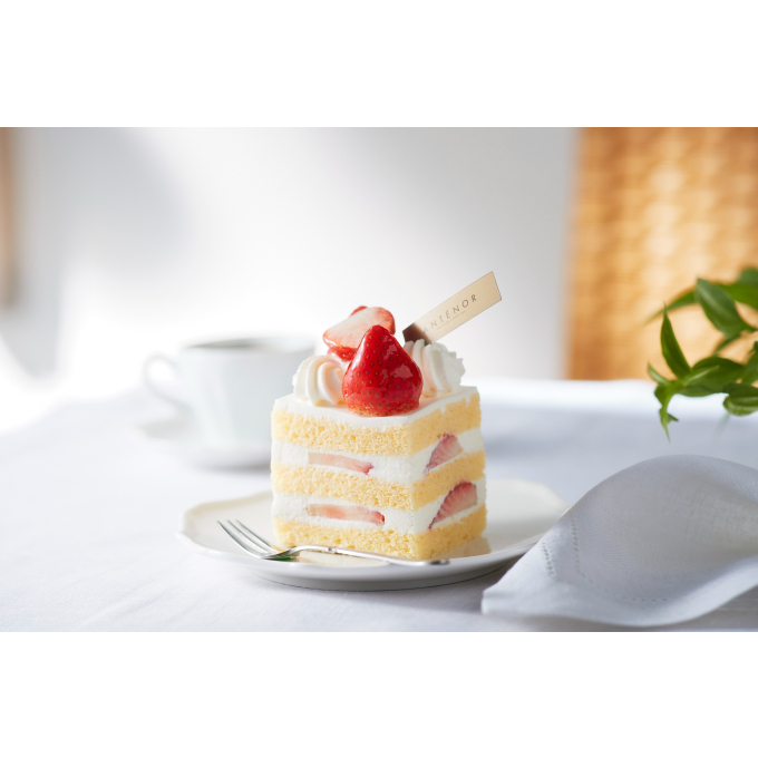 【アンテノール】日頃のご愛顧に感謝を込めて…ショートケーキ