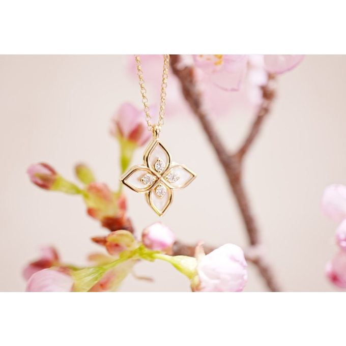 【新入荷✨】CAROUSEL"Tiny Princessマザーオブパール”🌸🤍