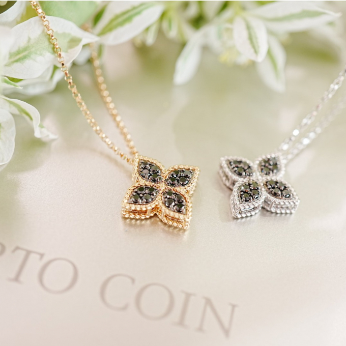 PRINCESS FLOWER リバーシブルペンダント＆ピアス🌿