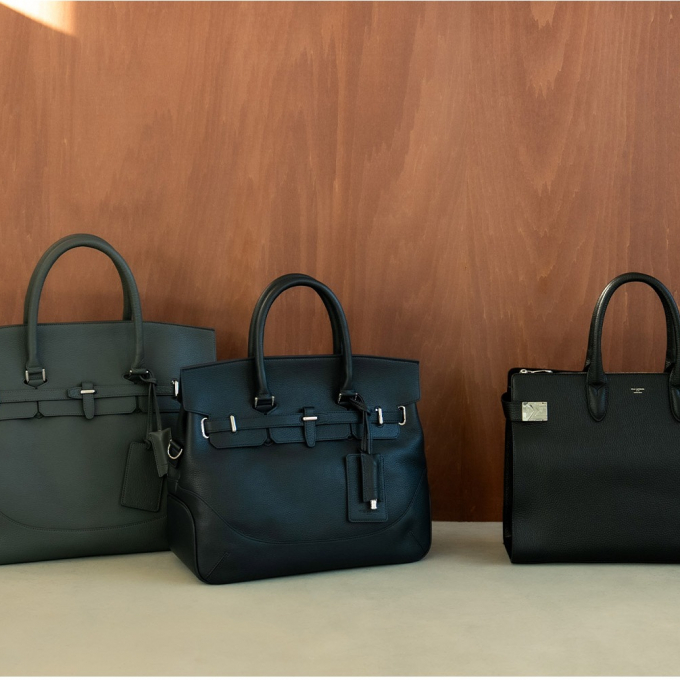 ペッレモルビダではホリデーギフトにぴったりなバッグを様々ご用意しております♫