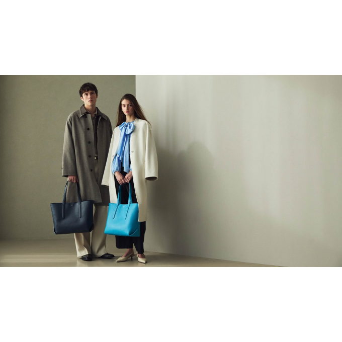 ペッレモルビダから"Colore" シンプルトートの2025年モデルが発売♪