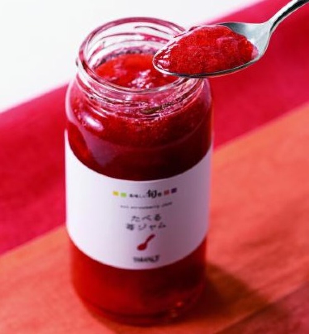 〈新宿高野〉　ストロベリースイーツのご紹介🍓