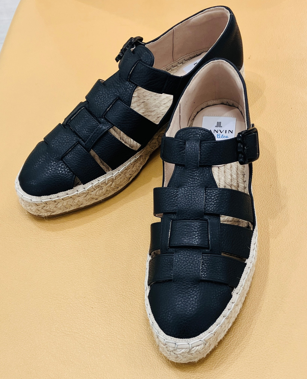 ＜モーダクレア＞✨  NEW  ✨ LANVIN en Bleu（ランバン オン ブルー）  グルカ風エスパドリーユ  🌸