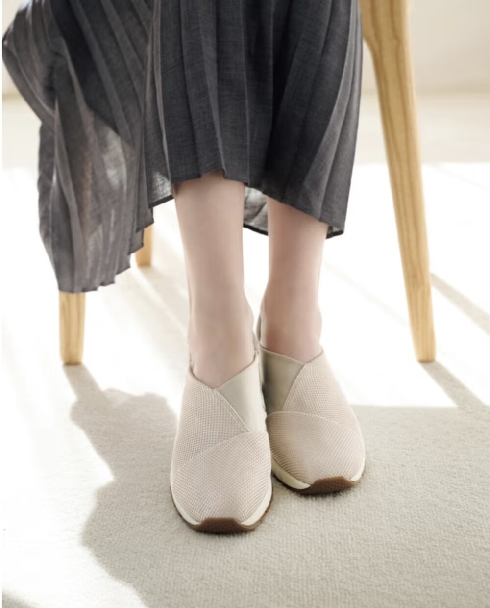    🍀〈 フィットフィット 〉 🌷🌱お出かけ日和〜その5《  ハンズフリークロスインステップスニーカー 》👟