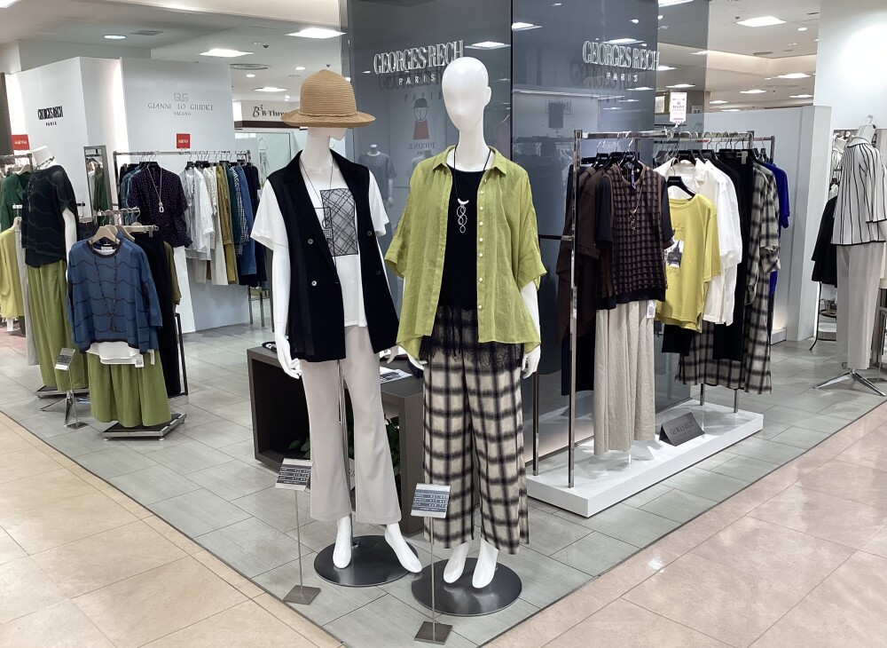 〈ジョルジュレッシュ〉８月　秋色夏素材