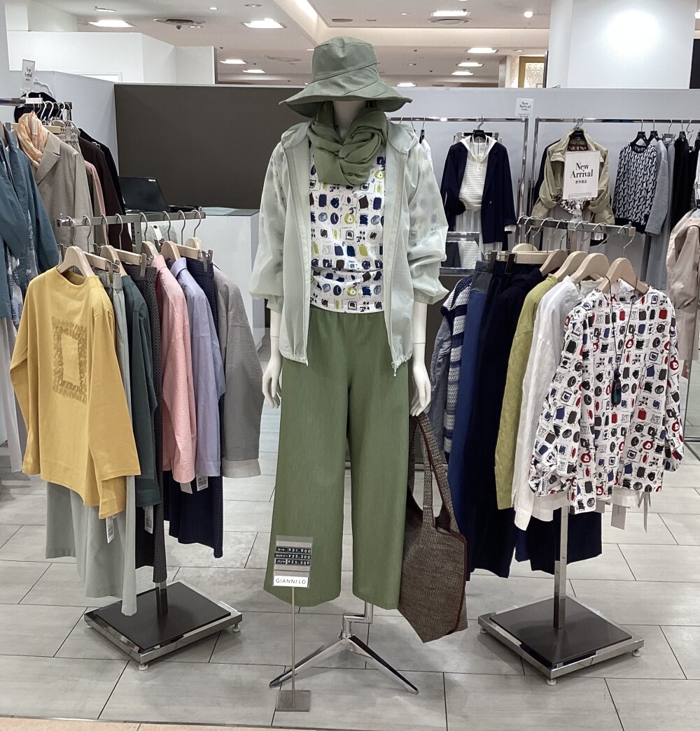 〈ジョルジュ・レッシュ　〉スプリング　フェア〜