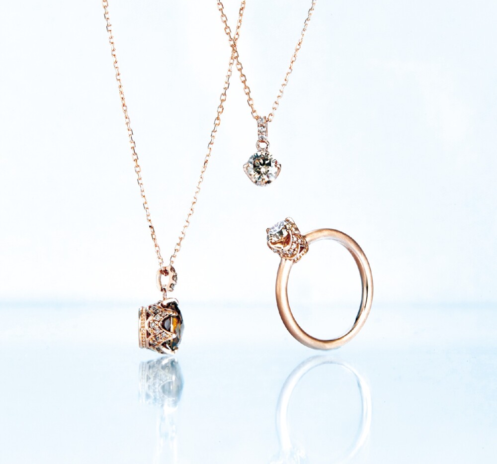 Tiara 【ティアーラ】　