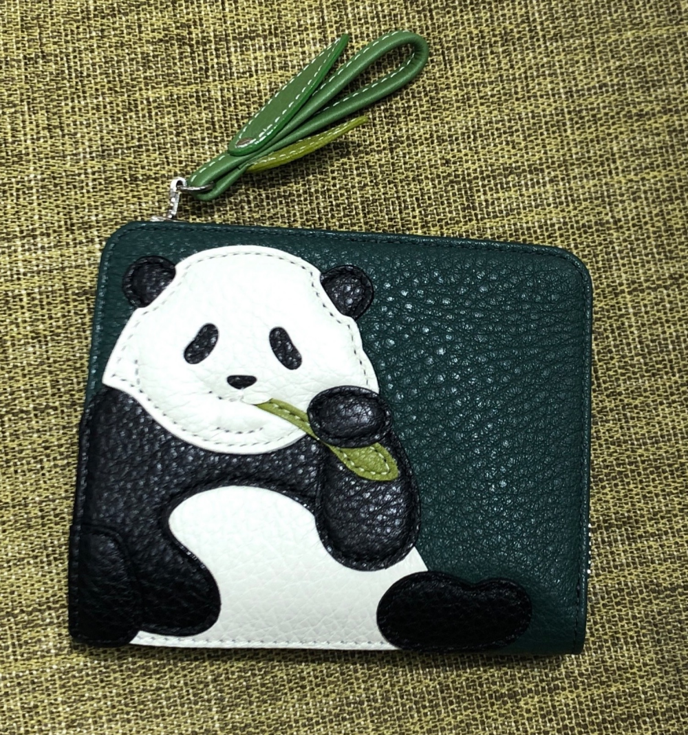 〈イビサ〉🍃パンダ🐼折り財布🐼
