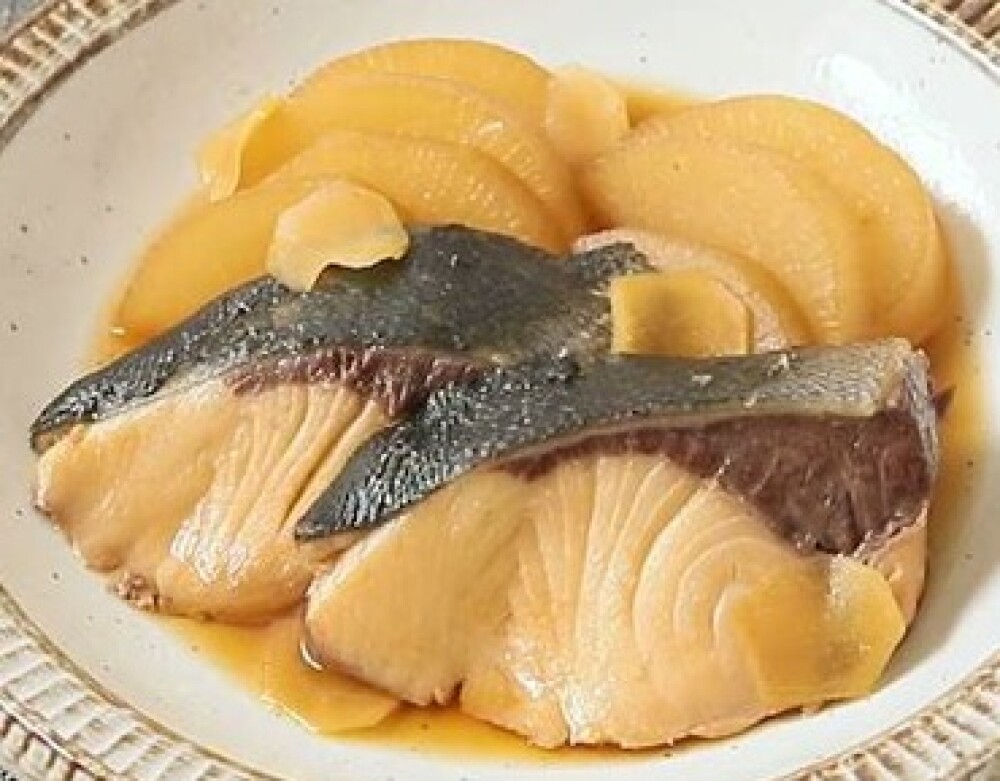 冬本番！！お待たせしました。「活〆ぶり大根」販売中です🐟