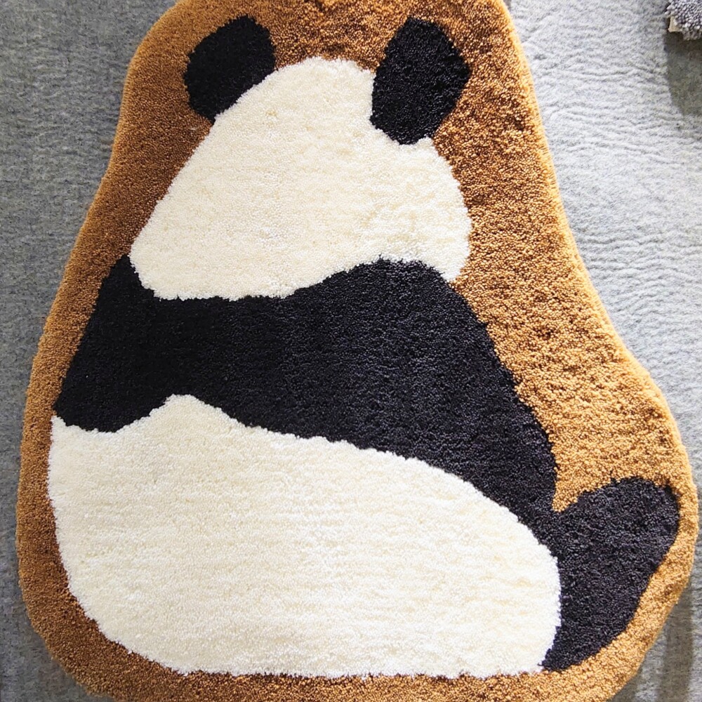 【受注生産】うしろのパンダ ルームマット〈アスワン〉