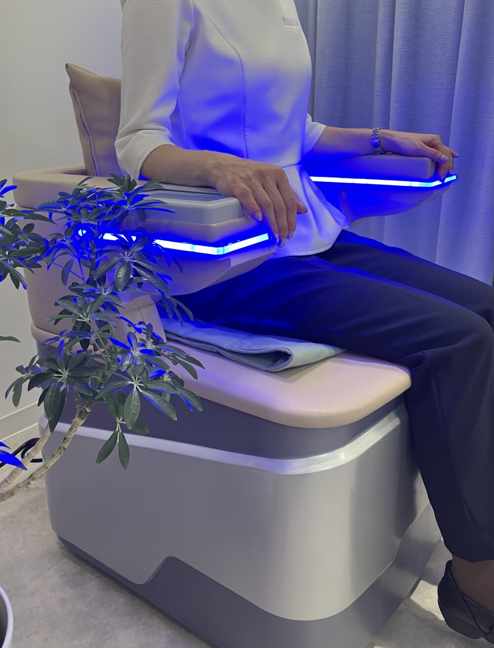 フェムケア骨盤底筋トレーニングマシンについて♪