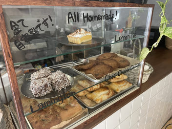 【Allways Cafecito Roaster】唯一無二!絶品レモンパイ、フォカッチャサンドは忘れられない味