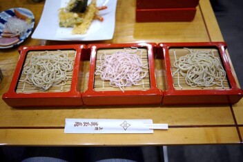 160年以上の老舗蕎麦店「蓮玉庵」。現代に続く店名の由来と、文豪も魅了したその味とは？【雨の日にオススメな上野シリーズVol.1】