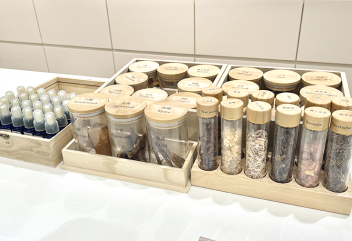 【香源】自分だけの香りを調合。学びながら作れるお香体験香座