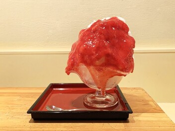 【ひみつ堂】天然氷と旬の果実を使った100％手作りのかき氷