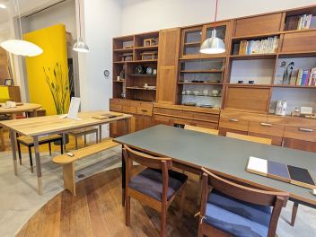 【WOODWORK Welcome COFFEE】木の温もりとコーヒーの香りに包まれ、憩いのひととき