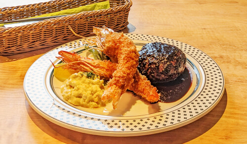 【上野洋食遠山】ソースが命！　フレンチをベースにした「ビストロ洋食」を堪能