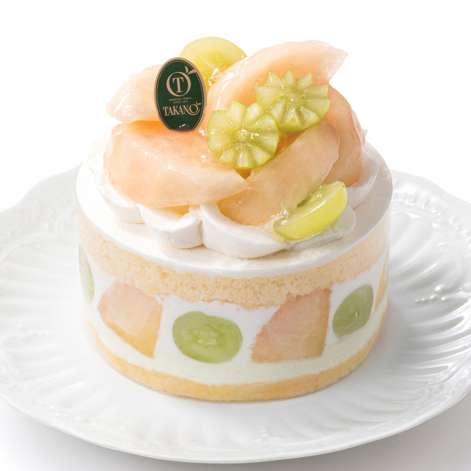 〈新宿高野〉季節のおすすめケーキのご紹介🍑