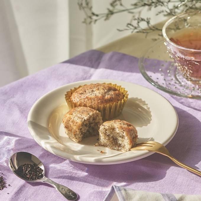 ゴロウも癒される！華やかな紅茶香る＜TeaDrop.＞が期間限定で登場🫖✨