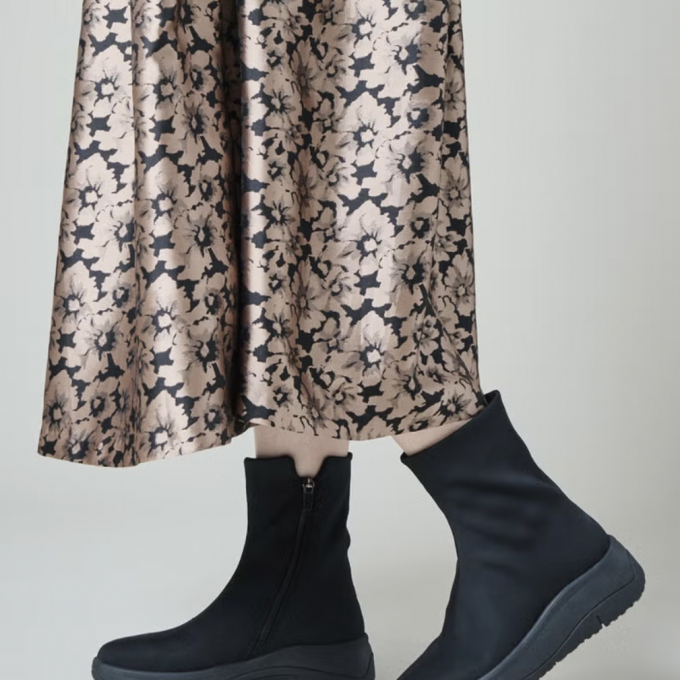   🍂🌰  New 新作のご案内〈 フィットフィット 〉 👢 《  撥水ストレッチブーツ650  》