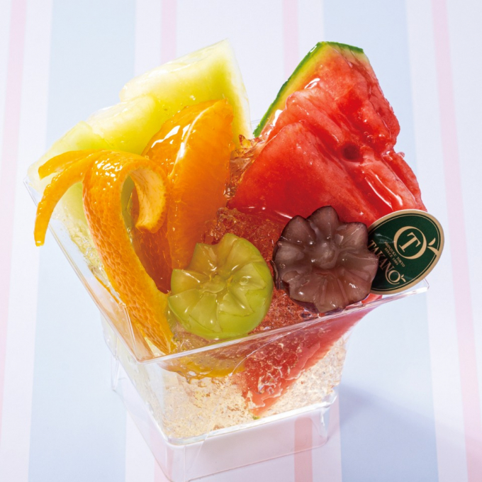 〈新宿高野〉お手土産や自分へのご褒美に、夏のごちそうスイーツをおすすめ🩵💛