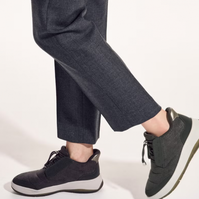  ❄️ ⭐️〈 フィットフィット 〉 ❄️《 撥水あったかふんわりスニーカー651 》👟