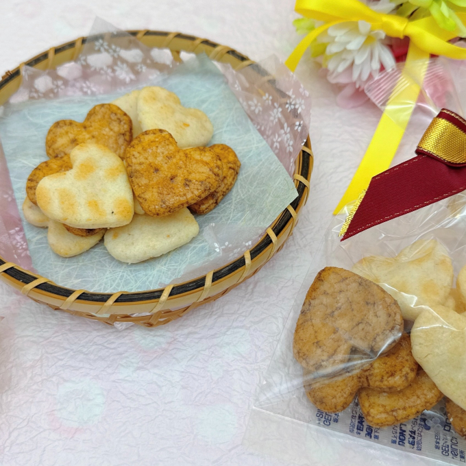 〈葵の倉〉💓🍘「ハート型煎餅詰合せ（巾着）」のご案内🍘💓