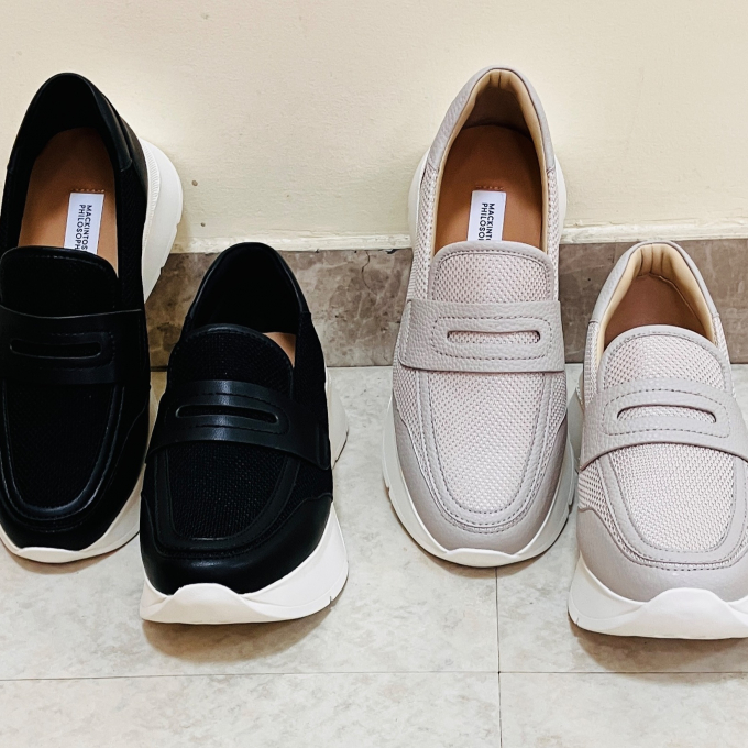 ＜モーダクレア＞✨お出かけ日和✨  NEW  （マッキントッシュ フィロソフィー）  ニットローファースニーカー👟