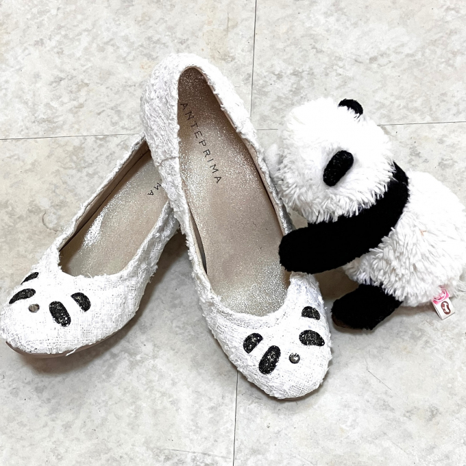 ＜モーダクレア＞✨NEW   ANTEPRIMA（アンテプリマ）  パンダ🐼モチーフウェッジヒールパンプス