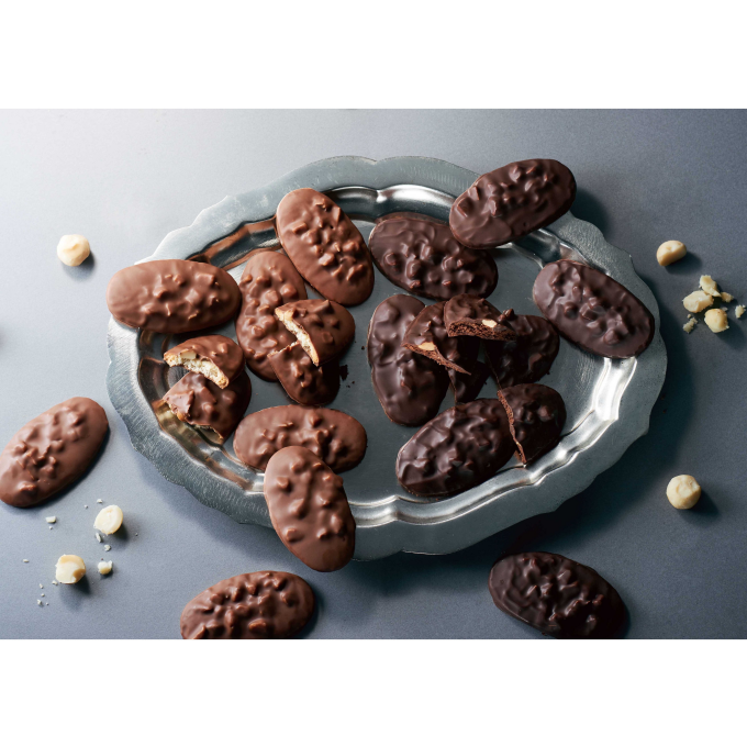 〈ヴィタメール〉冬の贈り物に🎁人気の焼き菓子「マカダミア・ショコラ」