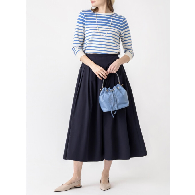 〈アマカ〉新作 カジュアルスタイル