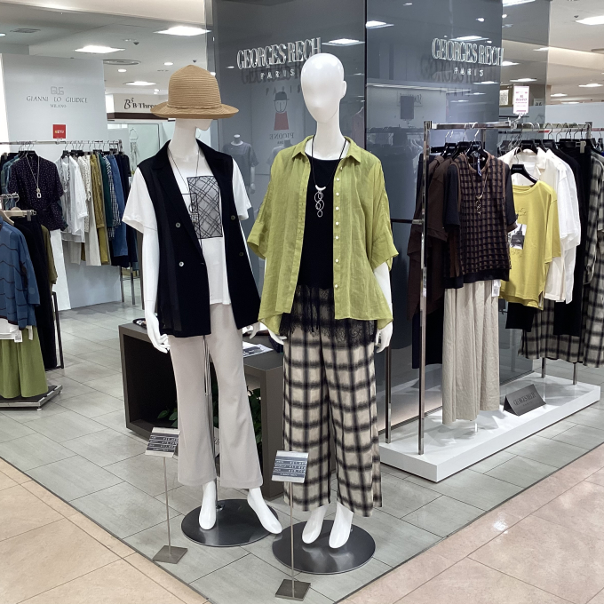 〈ジョルジュレッシュ〉８月　秋色夏素材