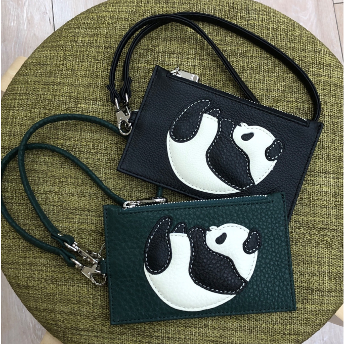 〈イビサ〉🐼松坂屋上野店限定🍃パンダマルチケース🐼