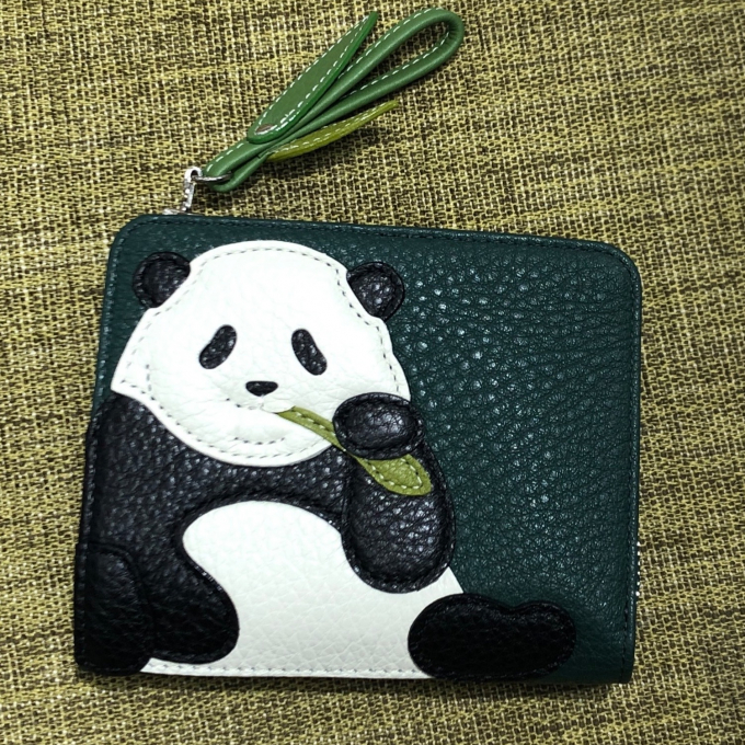 〈イビサ〉🍃パンダ🐼折り財布🐼