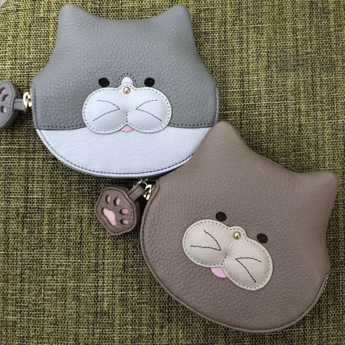 〈イビサ〉可愛いネコ😻マルチケース💕