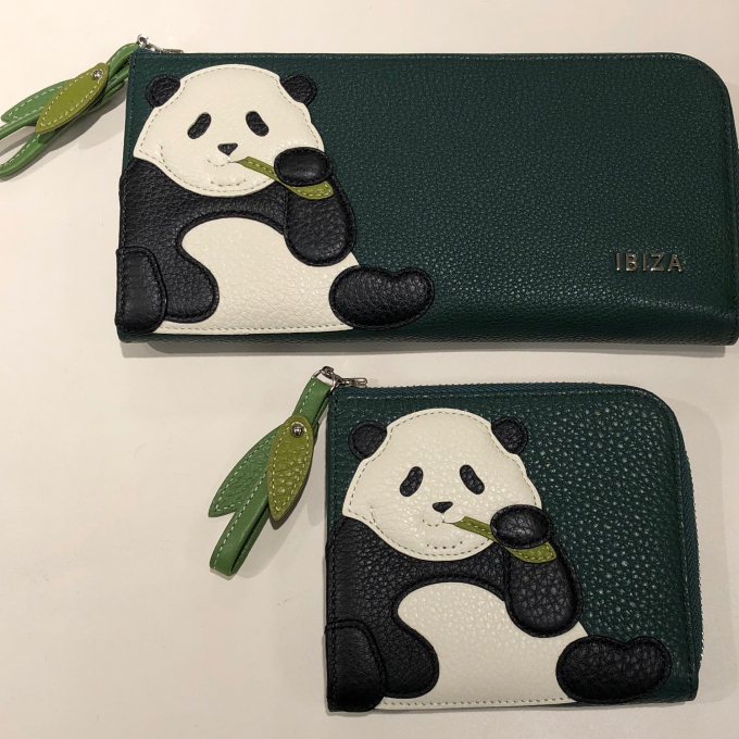 🐼新作　パンダ財布🐼✨