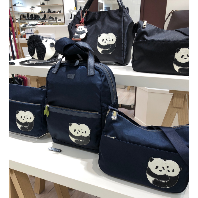 〈イビサ〉✨双子パンダナイロンリュック🐼🐼