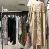 〈ヒロココシノ〉6月のトランクのご紹介です